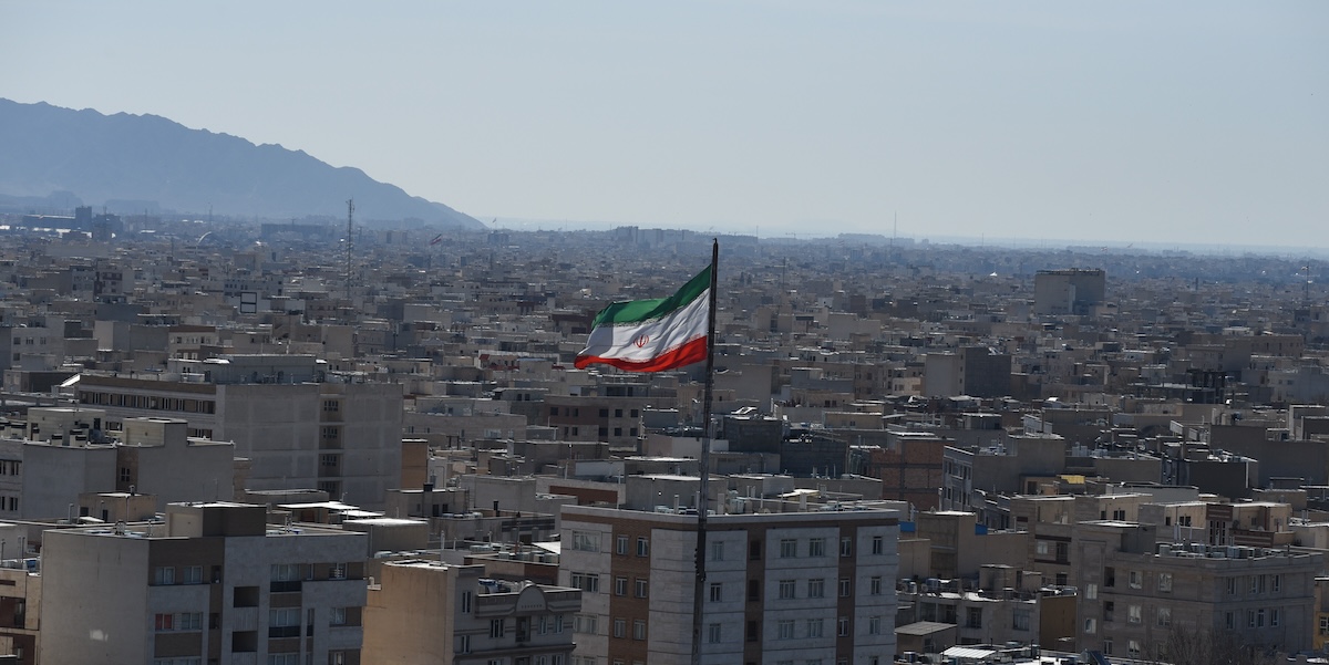 È stato scarcerato Lennart Monterlos, cittadino franco-tedesco detenuto in Iran da circa quattro mesi