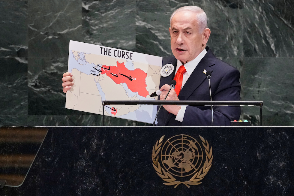 Netanyahu mostra i nemici di Israele all'Assemblea generale dell'ONU, 26 settembre 2025