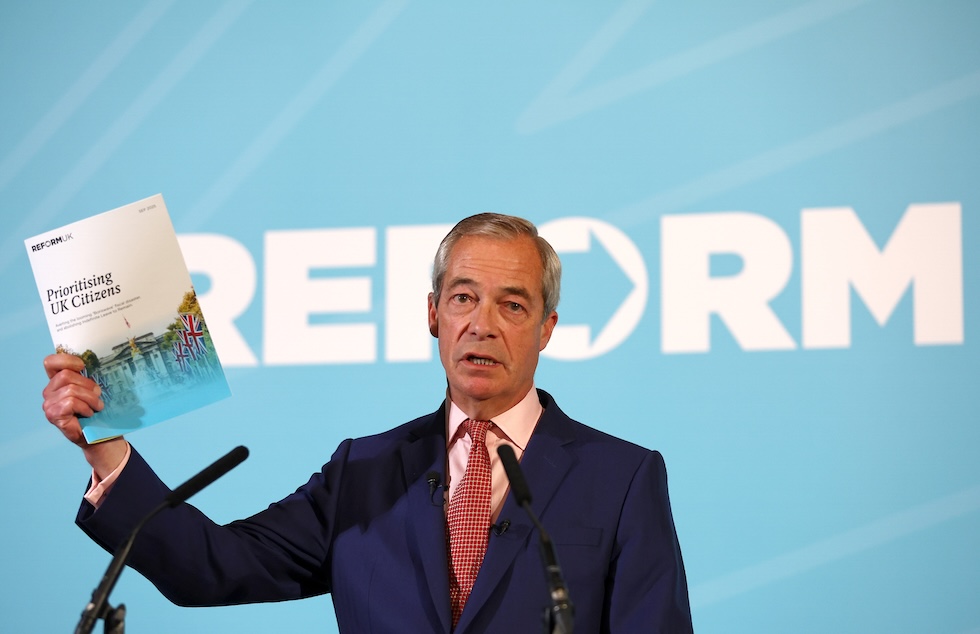 Nigel Farage durante una conferenza stampa del 22 settembre, a Londra 