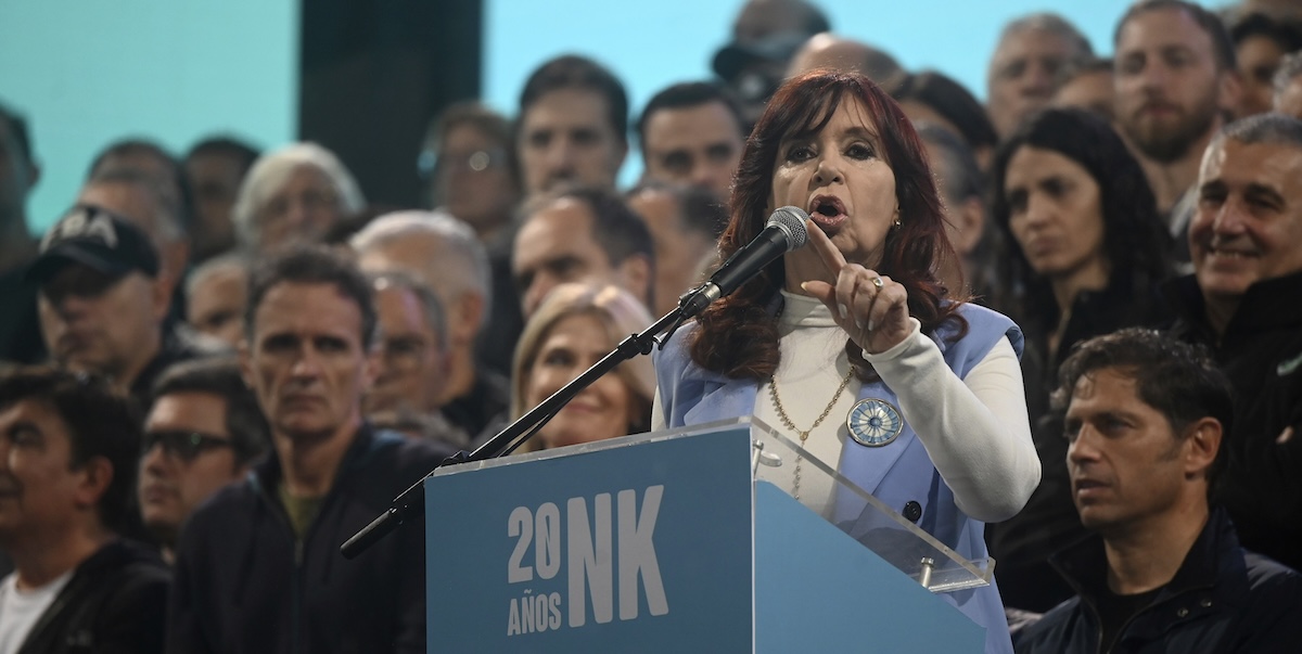 È stato condannato a 10 anni di carcere l’uomo che cercò di uccidere l’ex presidente argentina Cristina Kirchner