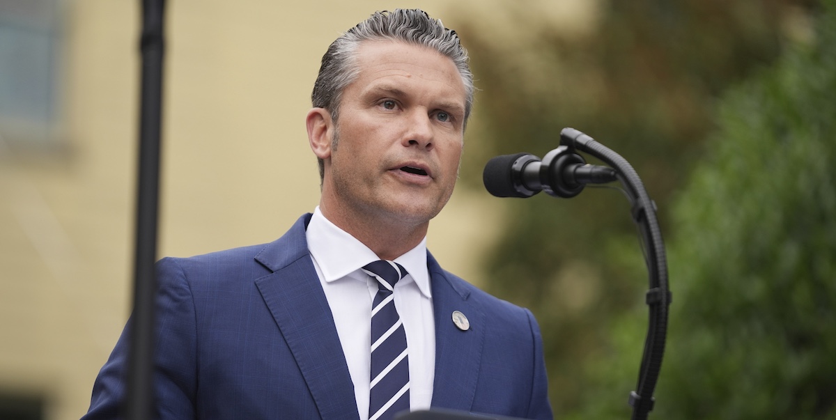 Vari importanti media statunitensi hanno rifiutato le nuove restrizioni imposte dal governo sulle comunicazioni con l’esercito