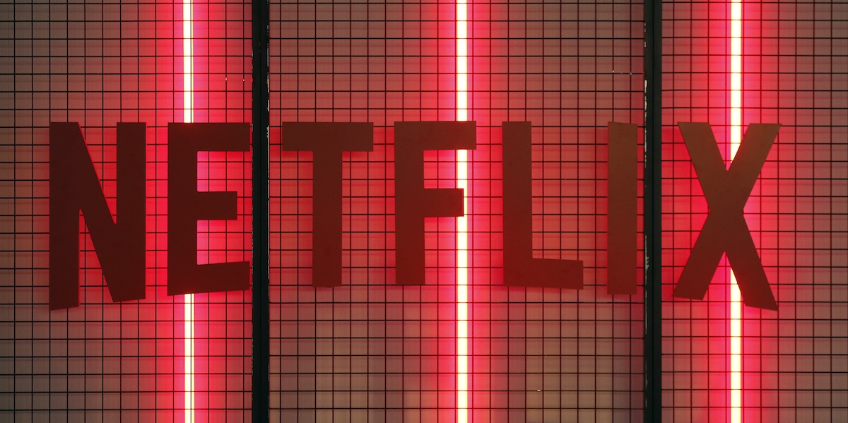 Dal 2026 Netflix trasmetterà la versione video di 16 podcast prodotti da Spotify