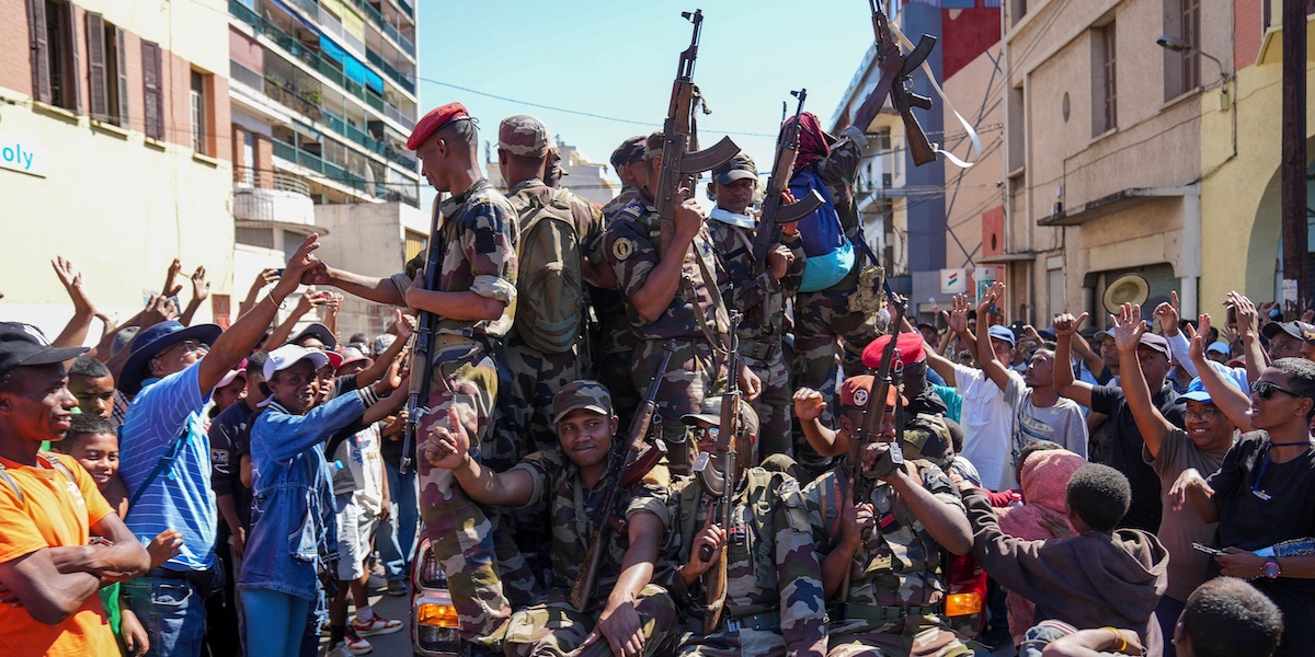 In Madagascar c’è stato un colpo di stato o una rivoluzione?