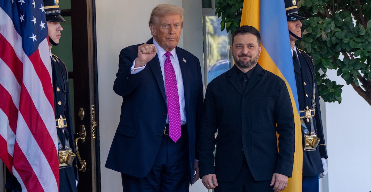 Donald Trump e Volodymyr Zelensky prima di entrare alla Casa Bianca, il 17 ottobre