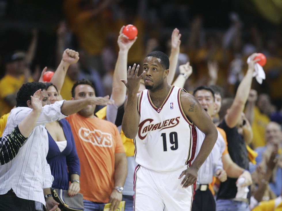 Damon Jones nel 2008, ai tempi in cui giocava coi Cleveland Cavaliers