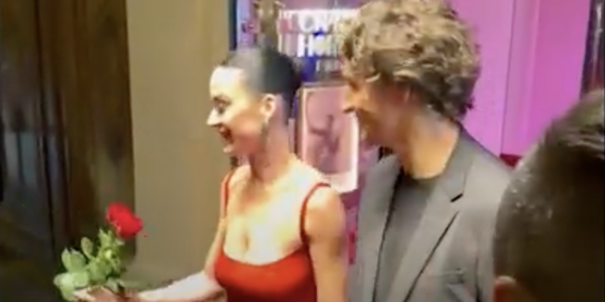 Leggi l'articolo: Il video di Katy Perry e Justin Trudeau che si tengono per mano davanti ai paparazzi, ufficializzando la loro relazione