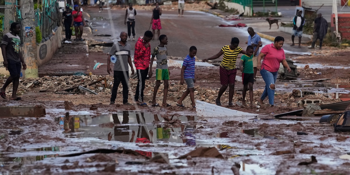 I grossi danni dell’uragano Melissa nei Caraibi