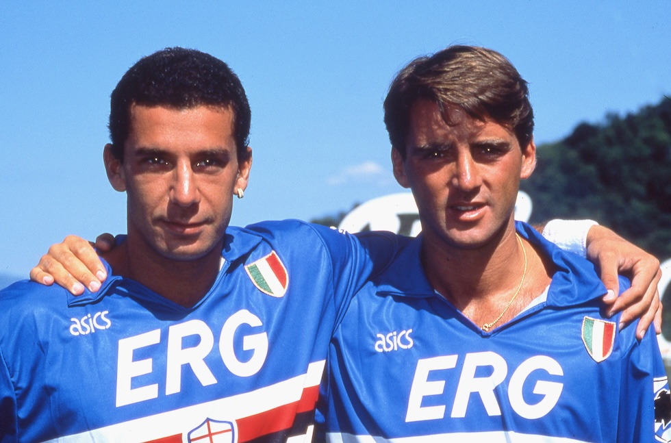 Da destra a sinistra: Gianluca Vialli e Roberto Mancini, considerati i due migliori giocatori della Sampdoria degli anni Ottanta e Novanta, 1991 (Alessandro Sabattini/Getty Images)