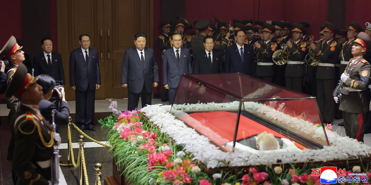 È morto Kim Yong Nam, che fu a lungo il capo di stato di facciata del regime nordcoreano