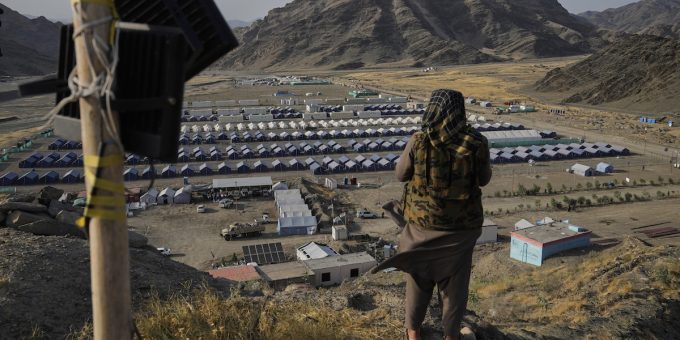 I colloqui di pace tra Afghanistan e Pakistan si sono interrotti, ma il cessate il fuoco resterà in vigore