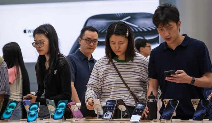 La Cina ha imposto ad Apple di rimuovere due app di incontri gay dall’App Store