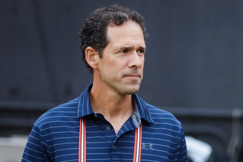 Paul DePodesta, 21 agosto 2022 (AP Photo/Ron Schwane, File)