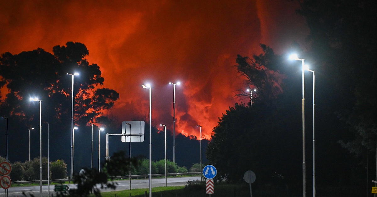 C’è stata un’esplosione in una zona industriale di Buenos Aires, che ha provocato un incendio esteso e 20 feriti