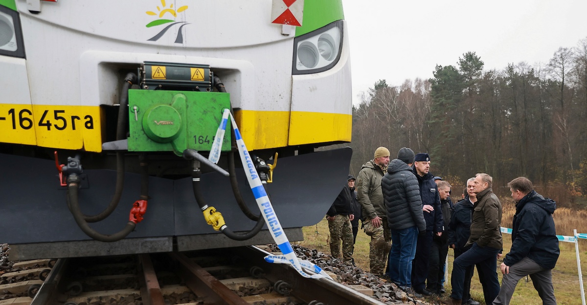 La Polonia ha detto che c’è stato un sabotaggio della ferrovia da cui transitano gli aiuti per l’Ucraina