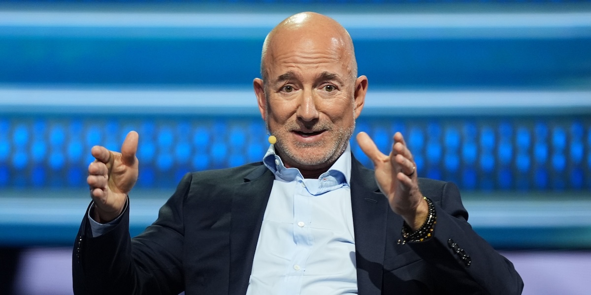 Amazonの創設者ジェフ・ベゾスは人工知能のスタートアップ、プロジェクト・プロメテウスを創設した