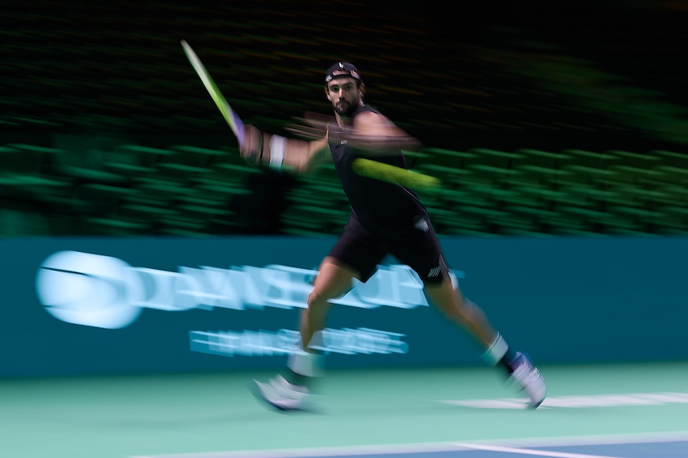 Il tennista Matteo Berrettini durante un allenamento a Bologna, dove si giocherà la Coppa Davis, 16 novembre 2025 (Emmanuele Ciancaglini/Getty Images for ITF)