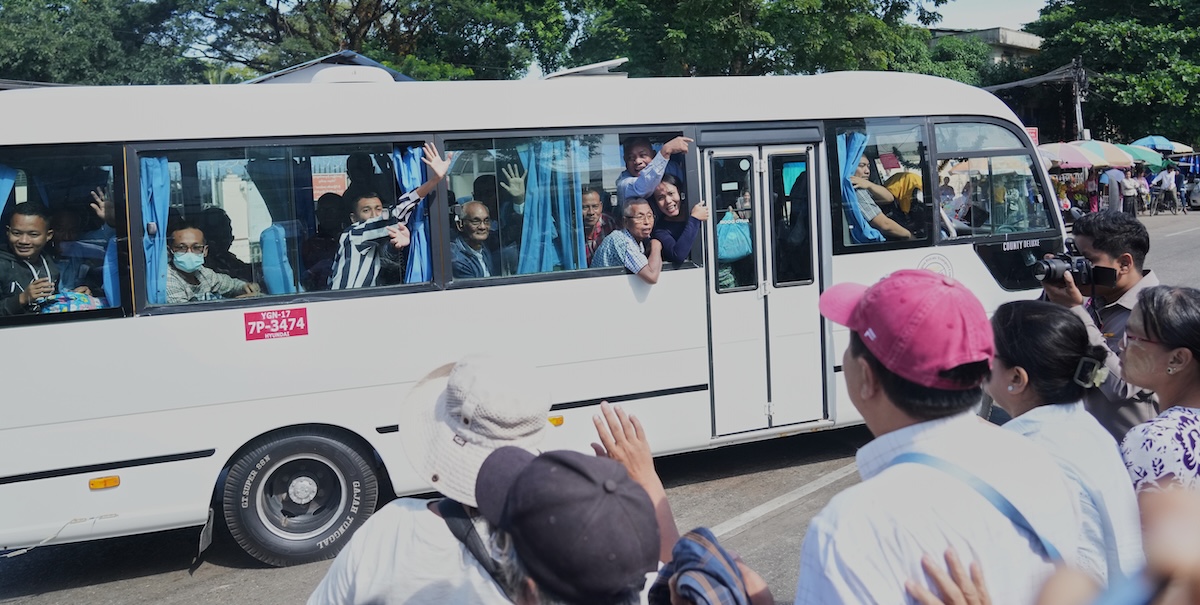 Il Myanmar ha liberato circa 3mila persone detenute per motivi politici in vista delle elezioni del prossimo mese