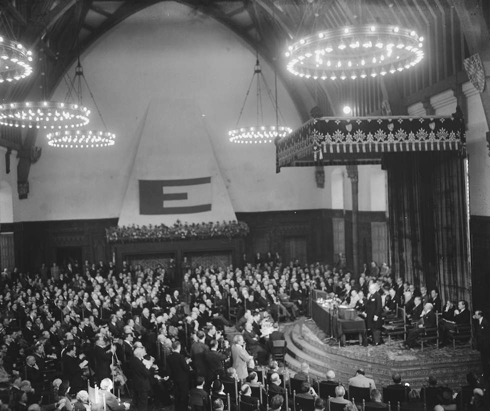 Una riunione del Congresso dell'Aia, nel 1948