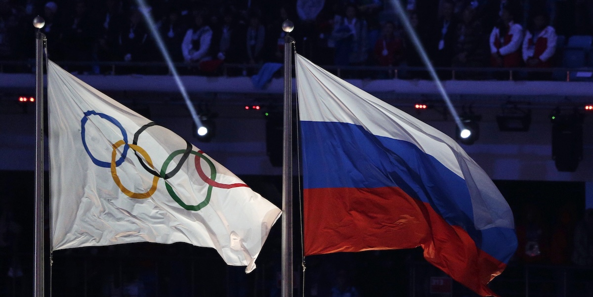Alcuni atleti russi e bielorussi potranno partecipare alle gare di qualificazione per le Olimpiadi invernali