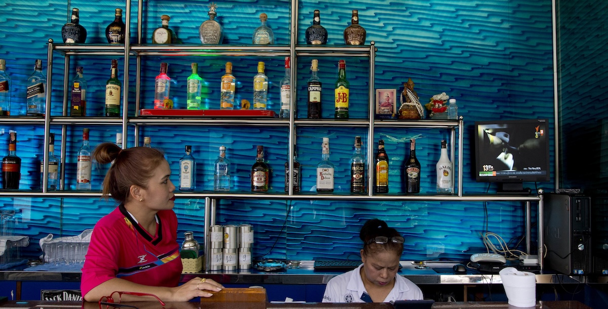 In Thailandia si potranno comprare alcolici nel pomeriggio per la prima volta dal 1972