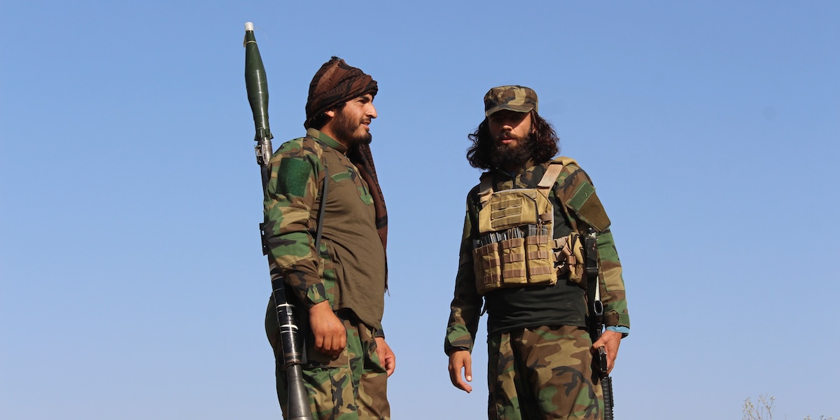 Ci sono stati nuovi scontri al confine tra Afghanistan e Pakistan: almeno quattro persone sono morte