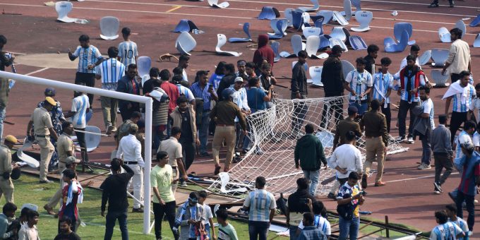 La visita di Lionel Messi a Calcutta è andata malissimo