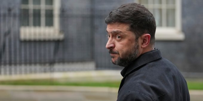 Zelensky ha fatto un passo indietro sull’Ucraina nella NATO