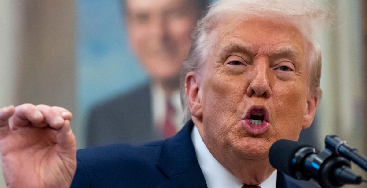 Trump ha allargato il divieto di ingresso negli Stati Uniti ai cittadini di altri paesi