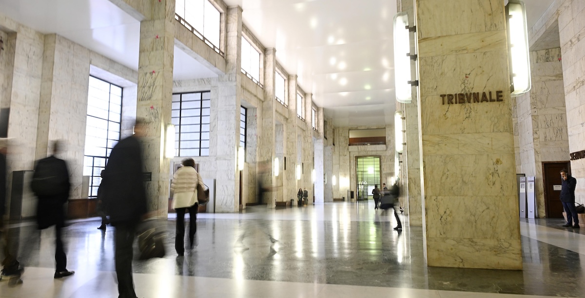 Il tribunale di Milano (ANSA/DANIEL DAL ZENNARO)