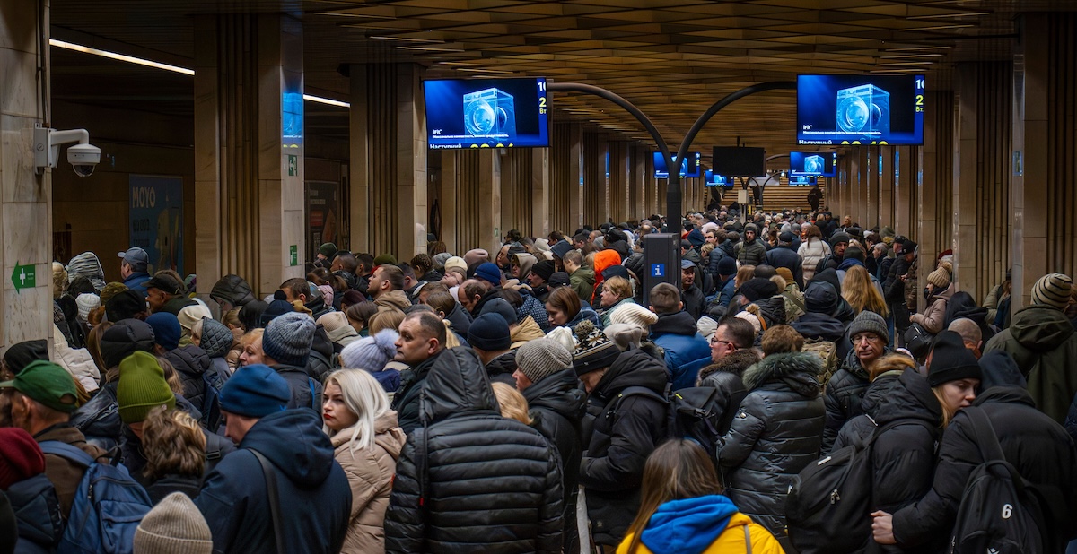 In Ucraina ci sono molte zone senza elettricità dopo un grosso attacco russo