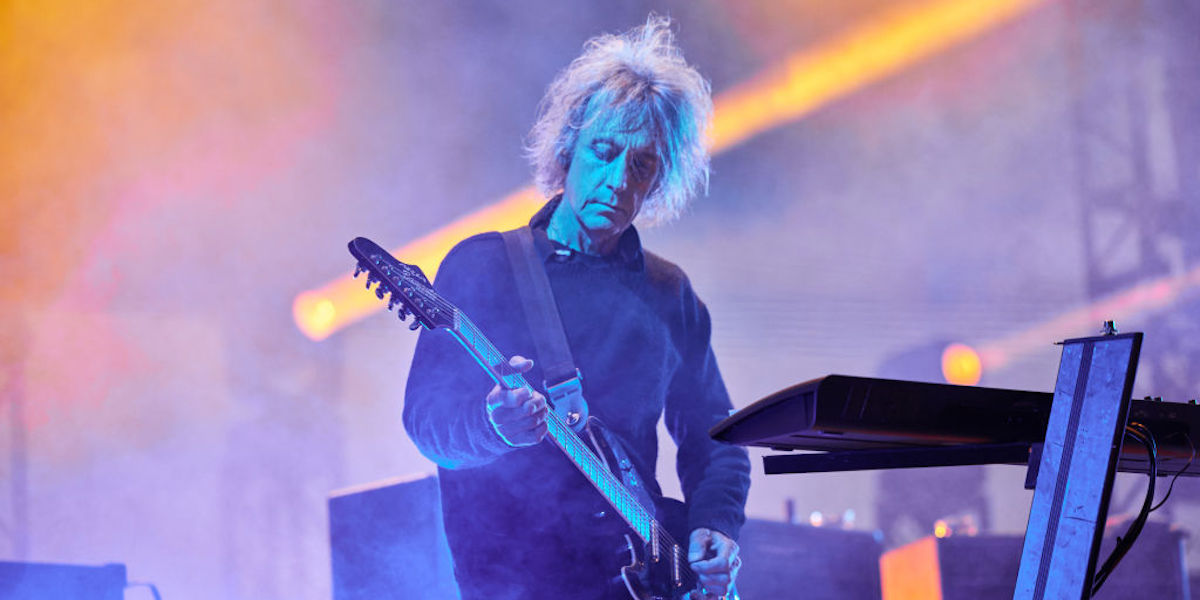 È morto Perry Bamonte, chitarrista e tastierista dei Cure negli anni ’90