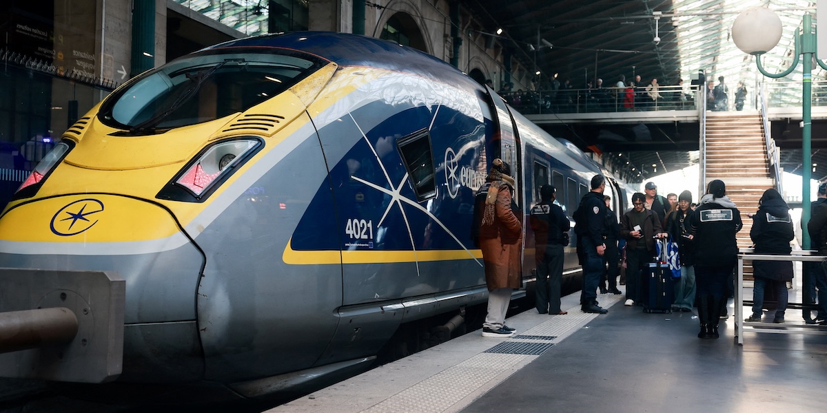È stata sospesa la circolazione dei treni Eurostar per un guasto nel tunnel della Manica