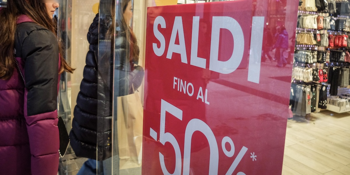 Dal 3 gennaio iniziano i saldi invernali del 2026 in quasi tutta Italia