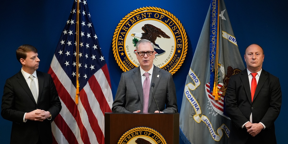 L’FBI ha detto di aver sventato un attentato pianificato per Capodanno vicino a Charlotte, in North Carolina