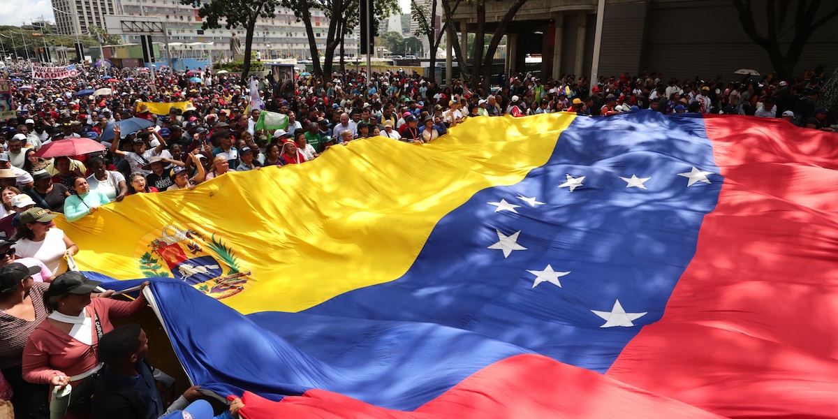 L’esercito venezuelano ha detto che 23 soldati sono stati uccisi nell’attacco statunitense 