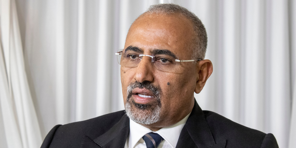Aidarous al Zubaidi, il leader dei separatisti che controllano il sud dello Yemen, è stato espulso dal governo internazionalmente riconosciuto
