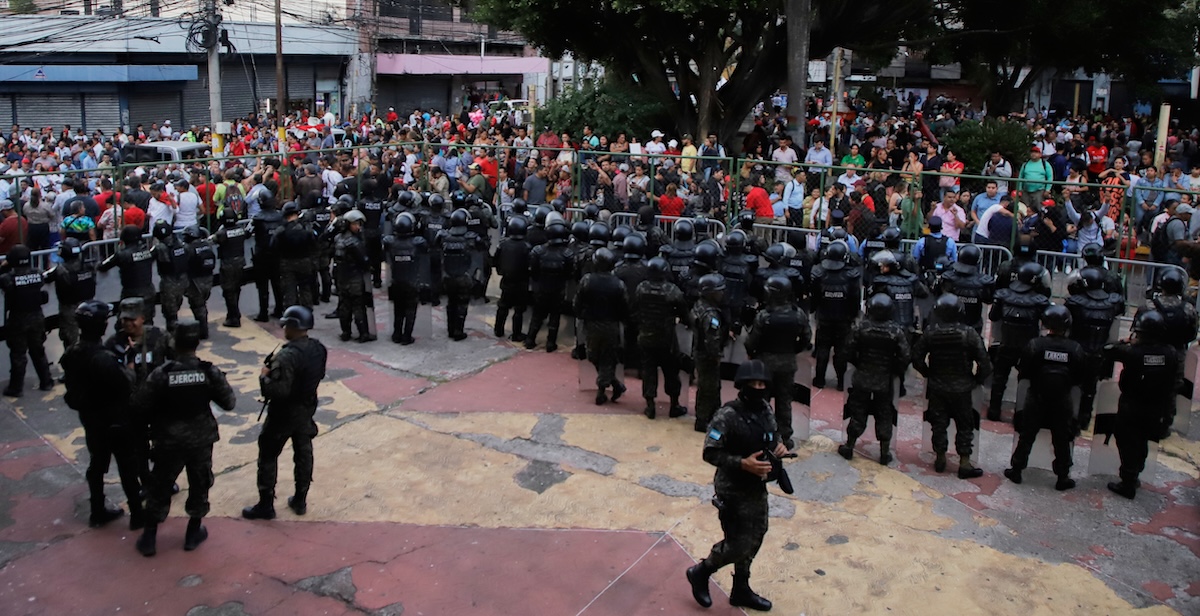 La presidente dell’Honduras ha chiesto un riconteggio dei voti delle elezioni presidenziali di novembre
