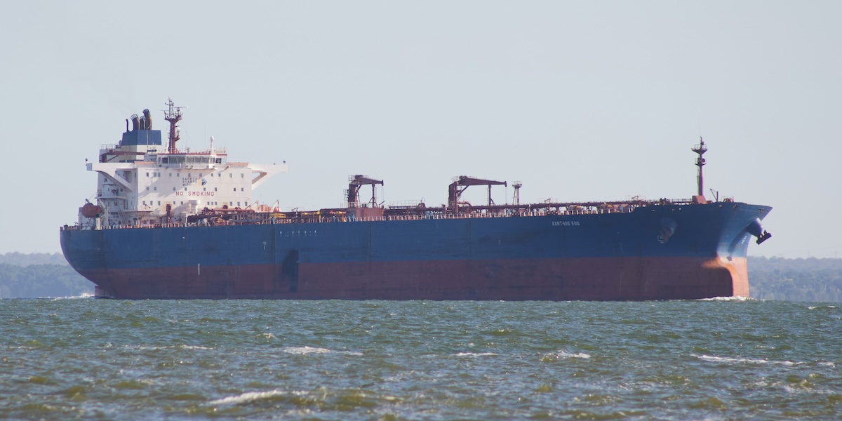 Gli Stati Uniti hanno abbordato un’altra petroliera nel mar dei Caraibi, la sesta