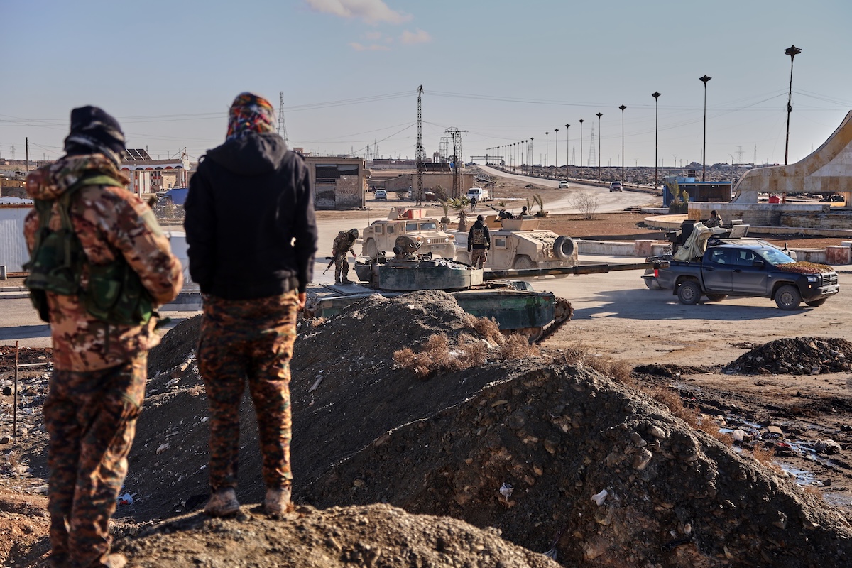 Che cosa sono i campi di prigionia dei miliziani dell’ISIS in Siria