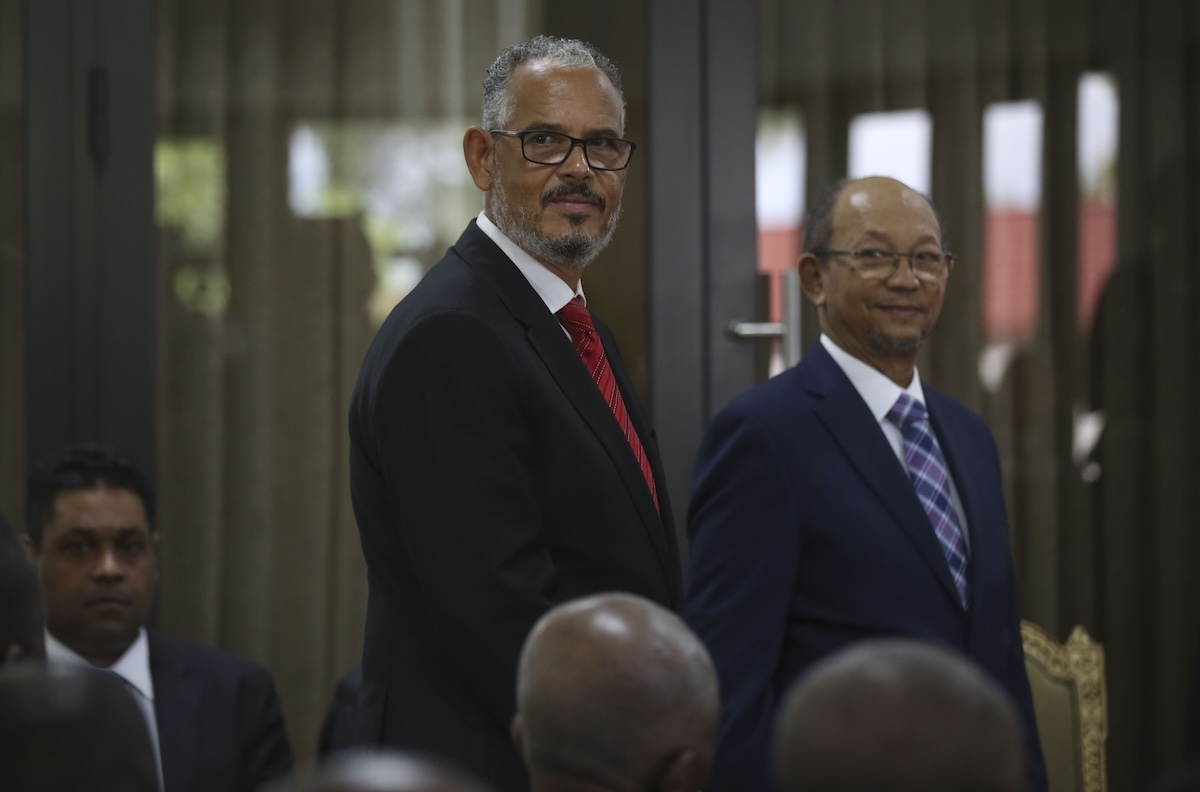 Il Consiglio presidenziale di Haiti ha sfiduciato il primo ministro, aggravando la crisi politica