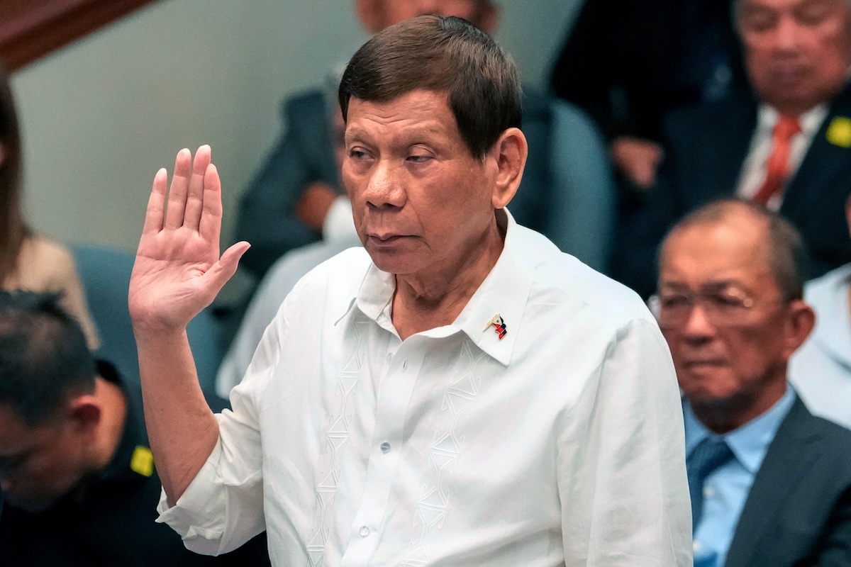 Per la Corte penale internazionale l’ex presidente delle Filippine, Rodrigo Duterte, può essere processato