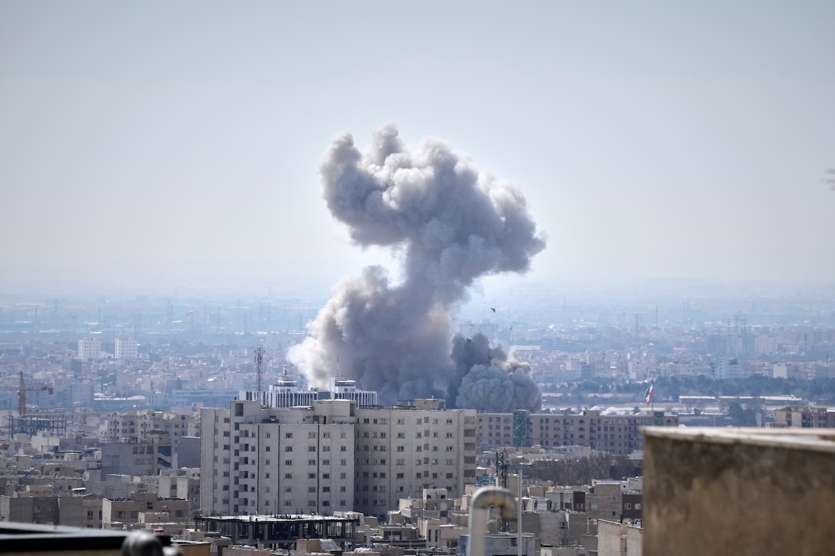 Israele continua a bombardare Teheran