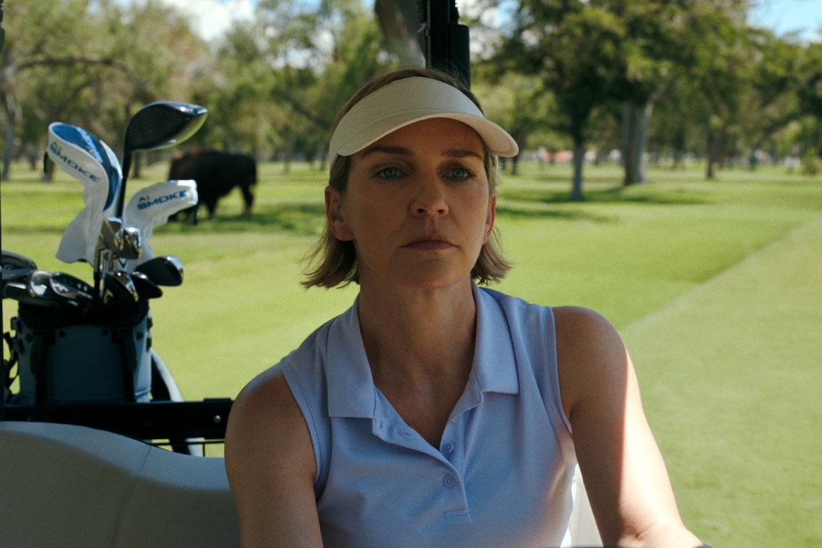 Concentrarsi su sé stessi non rende necessariamente più felici