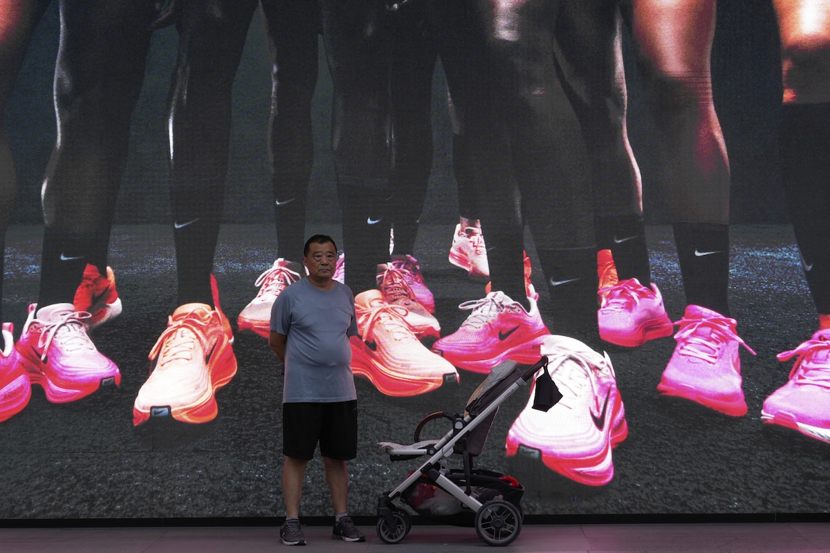 L’amministrazione Trump ha avviato un’indagine contro Nike per discriminazione delle persone bianche