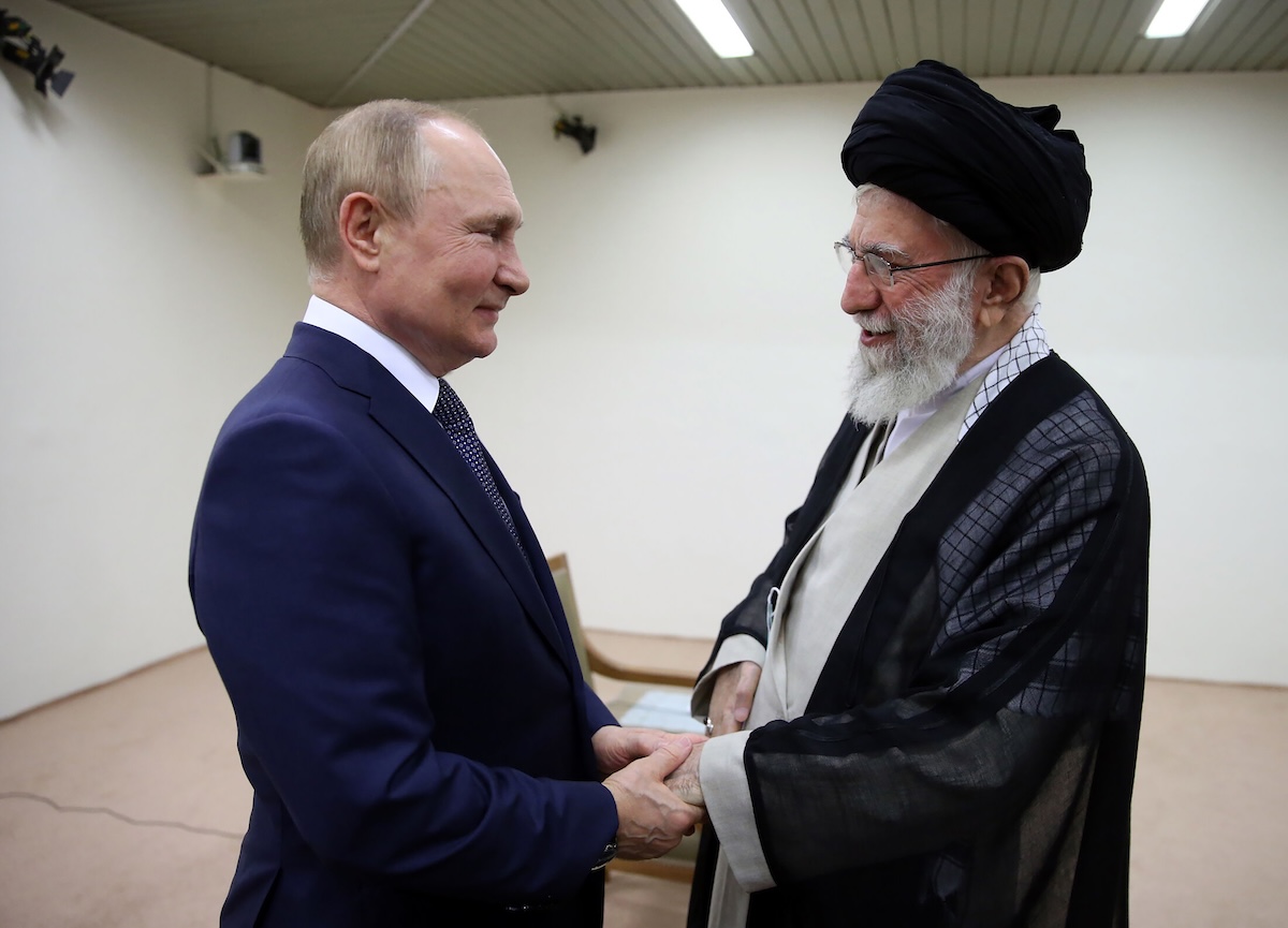 Putin insieme ad Ali Khamenei, nel 2022 a Teheran