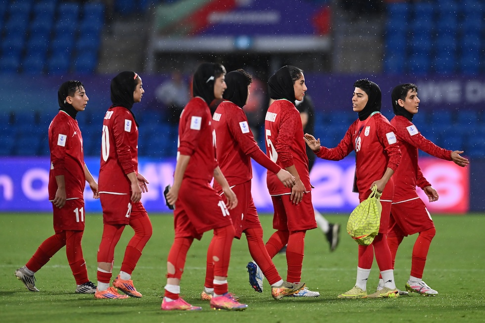 Le calciatrici dell'Iran durante la partita giocata l'8 marzo contro le Filuppine in Coppa d'Asia, allo stadio di Gold Coast, in Australia (Albert Perez/Getty Images)