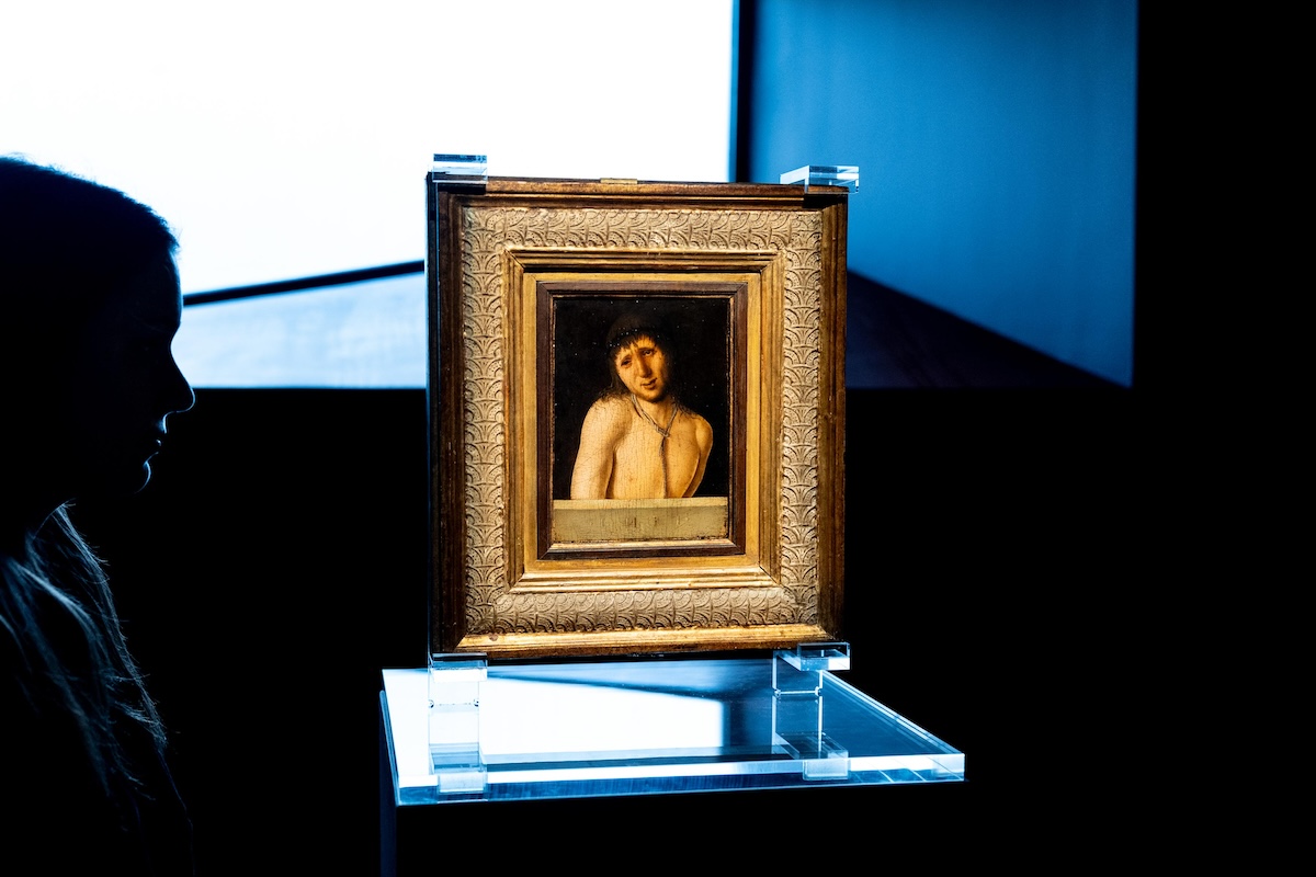 Il governo italiano ha comprato all’asta un “Ecce Homo” di Antonello da Messina, un importante dipinto del Quattrocento