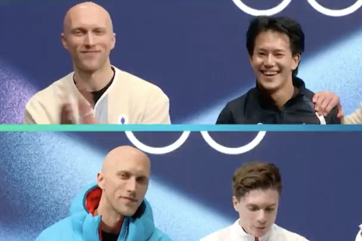 L’indaffaratissimo allenatore che a queste Olimpiadi lavora con 16 pattinatori di 13 paesi diversi