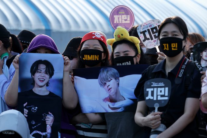 L’industria musicale vuole spremere i “superfan”