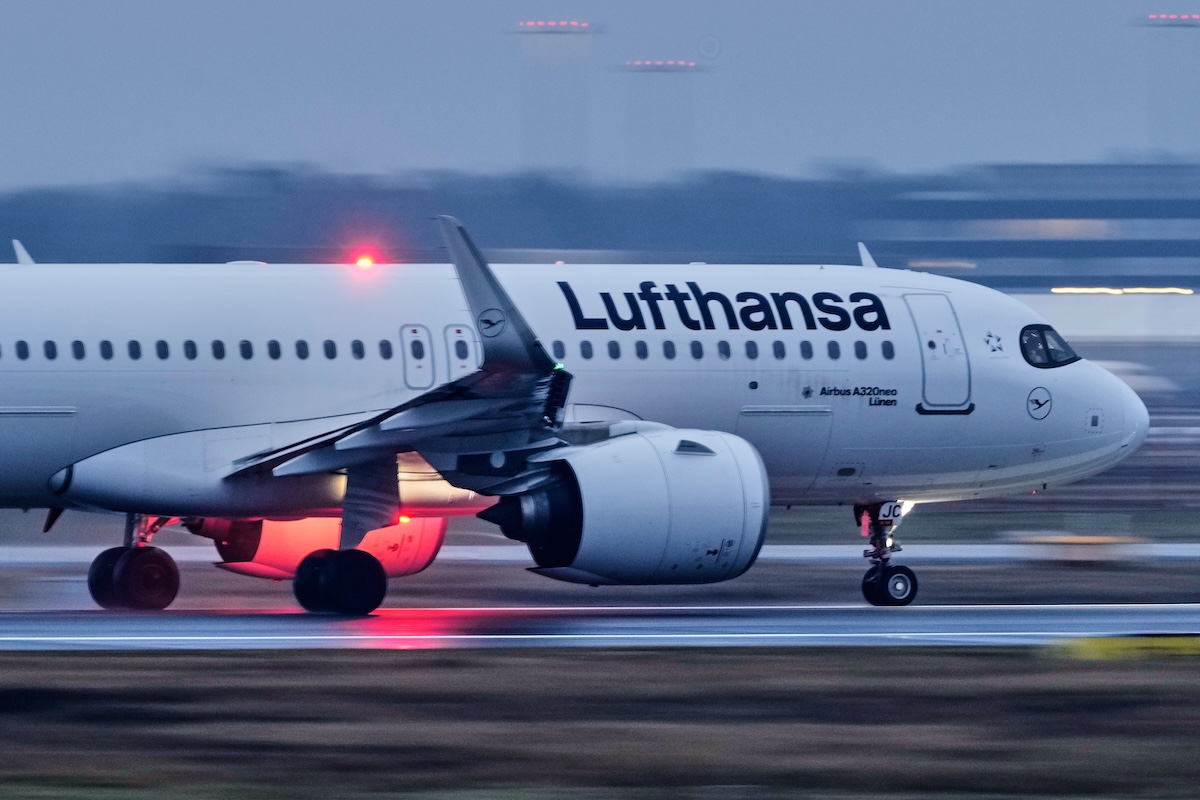 In Germania centinaia di voli di Lufthansa sono stati cancellati per uno sciopero